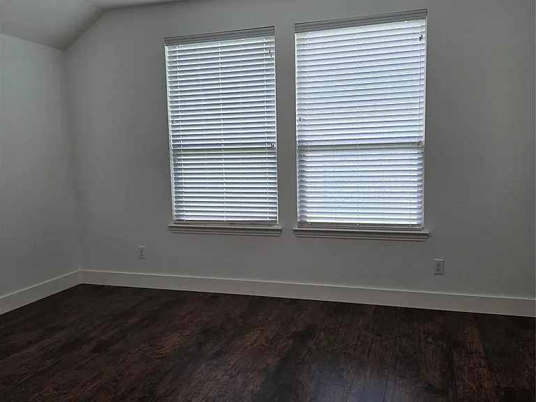 8206 Summer Lake Pass Ln — Photo 7