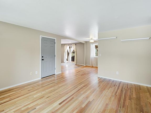 2nd image of 15812 198th Pl NE