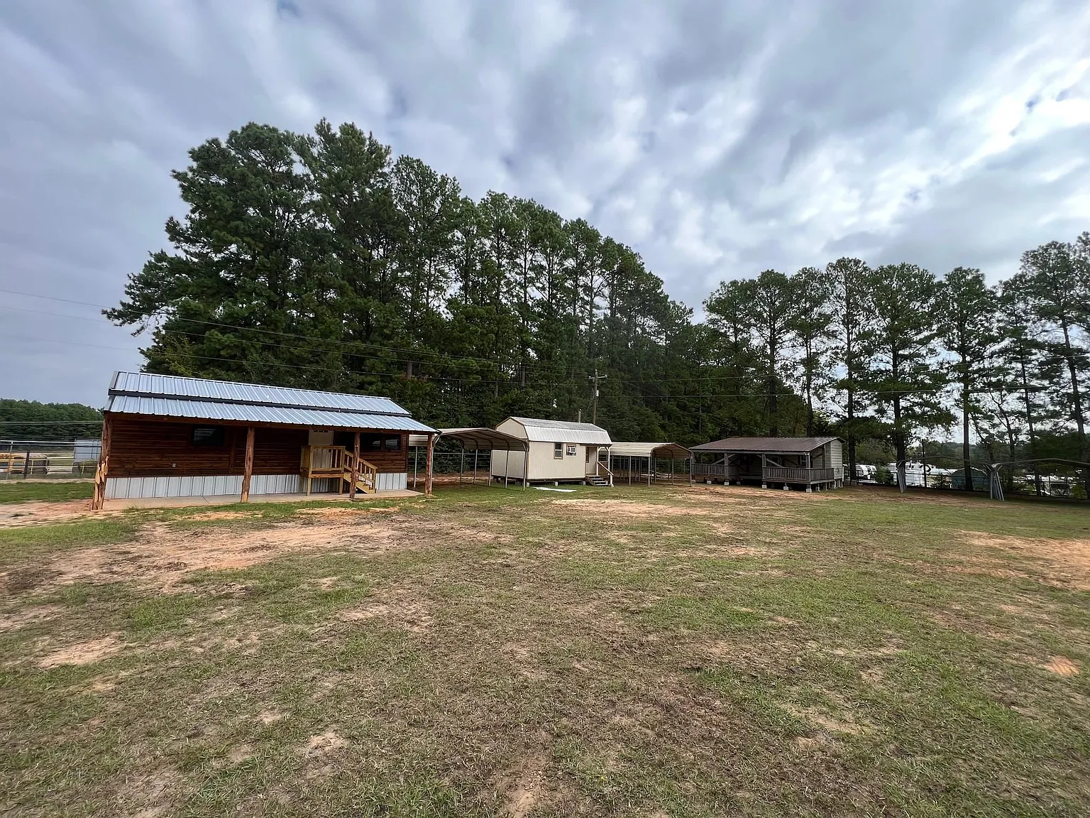 1 bed, 1.0 bath, 900 sqft, $850 — Photo 4