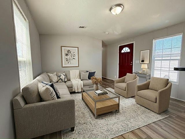1st image of 11409 Betsy Way #447