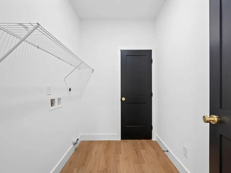 8806 Nelson Rd — Photo 24