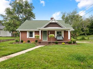 316 Gaines St, Sparta, TN 38583