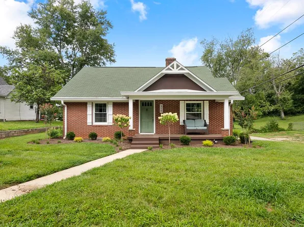 316 Gaines St, Sparta, TN 38583