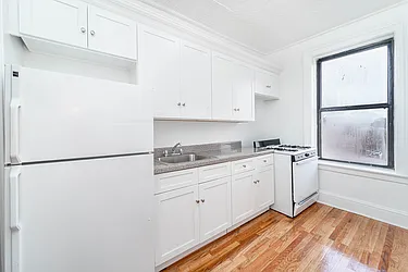 Rented by Modern Spaces