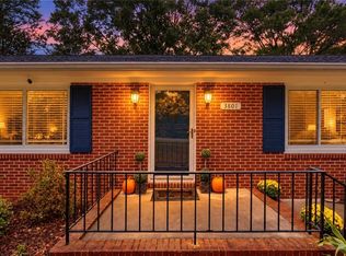 3801 Mulberry Ln, High Point, NC 27265