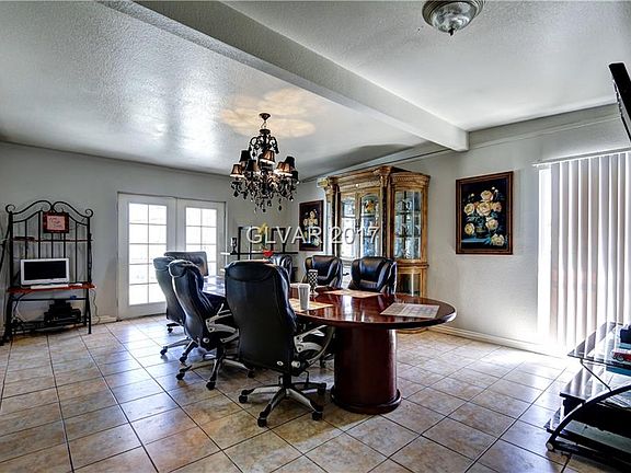 5th image of 4728 Everman Dr