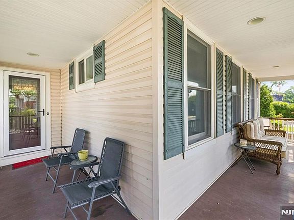 2nd image of 53 Columbus Drive