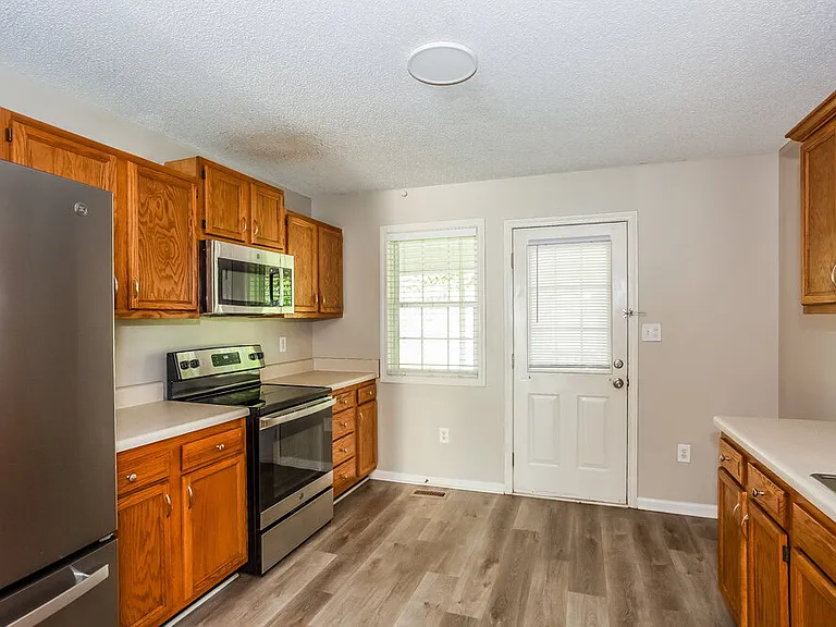 1133 Piney Church Rd — Photo 8
