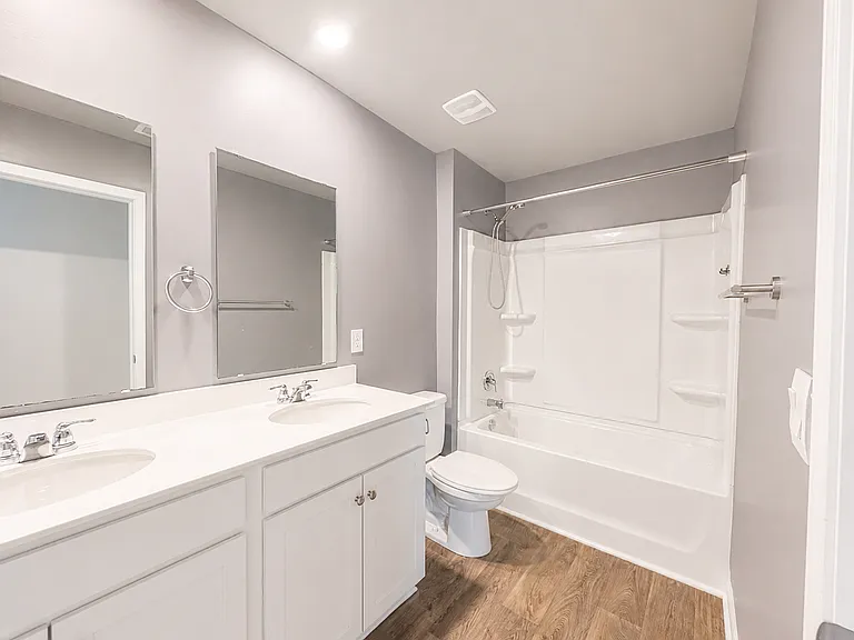 169 Oakwood Blvd — Photo 12