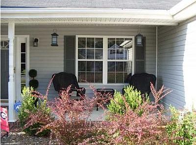 2nd image of 699 Colony Cir