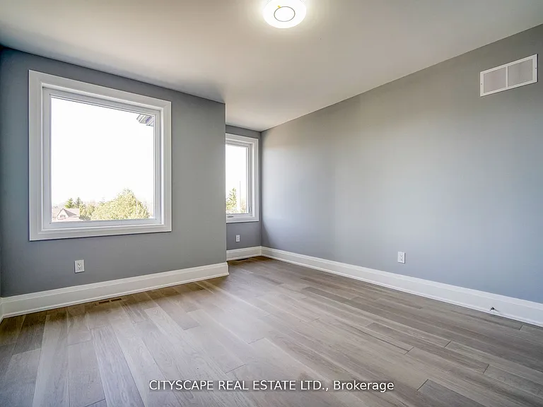 65B Saint Vincent St — Photo 29