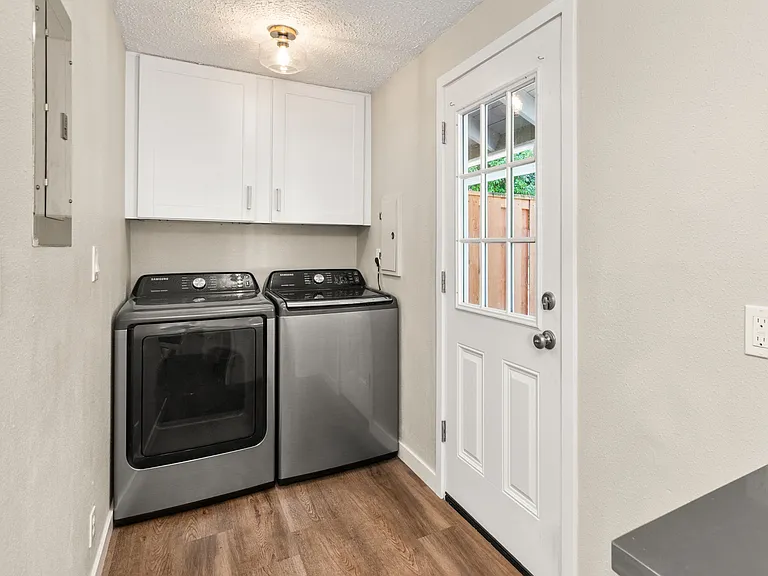 5237 NE Alberta St — Photo 9