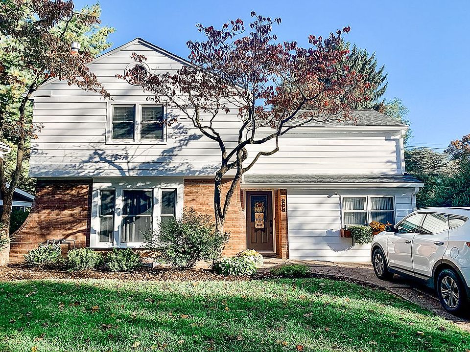1st image of 204 Parkway Rd