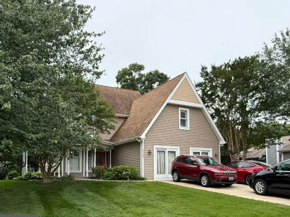 21645 Thistle Pl, Lexington Park, MD 20653