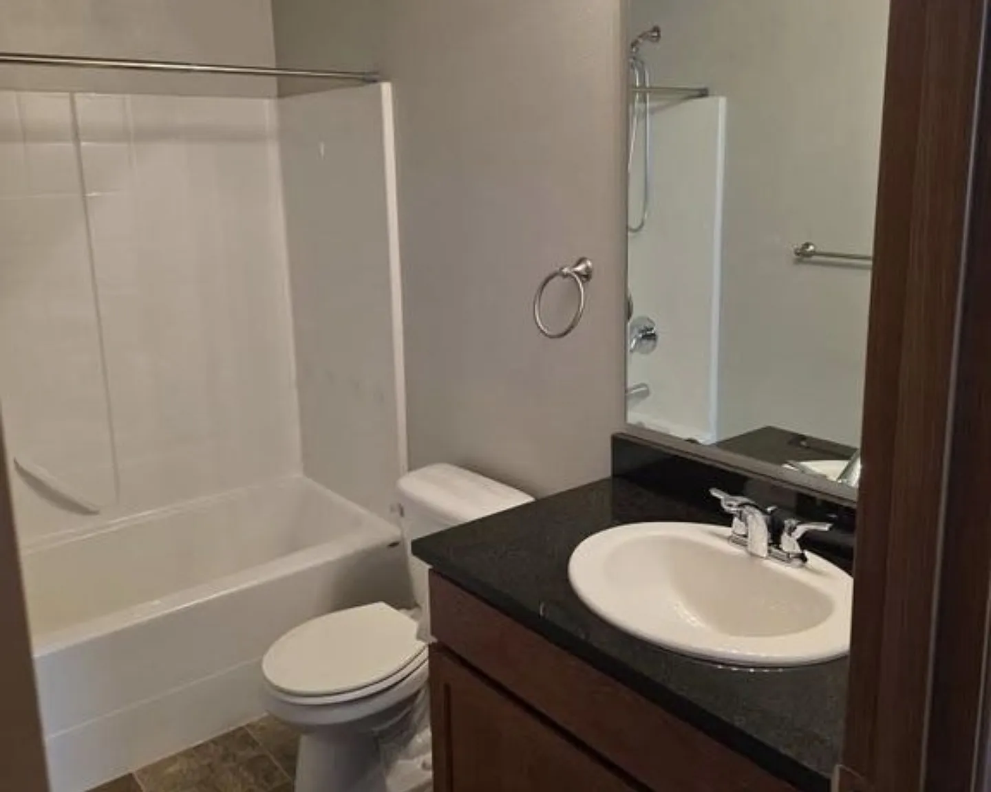 3 bed, 1400 sqft, $3,000 — Photo 4