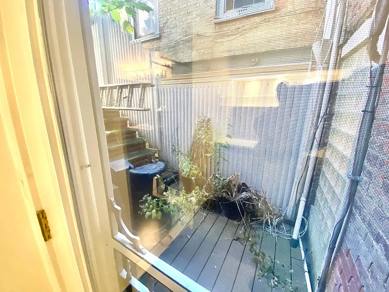 1823 Spring Garden St #1 — Photo 13
