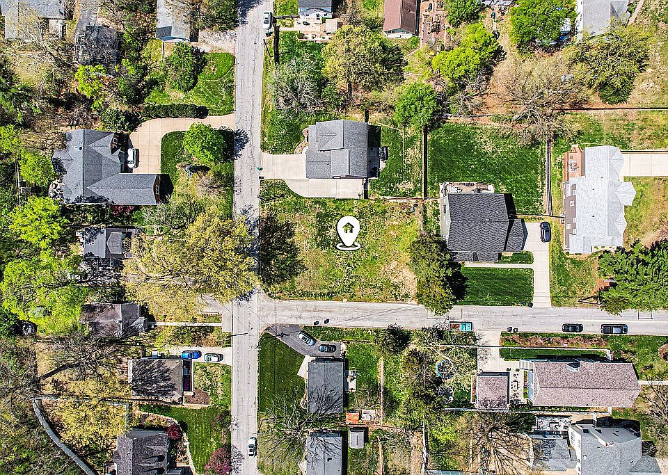 1st image of 621 Arminda Ave