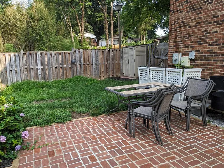 7479 Zanuck Ct — Photo 30