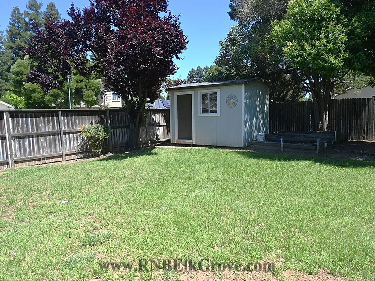 9301 Quintanna Ct — Photo 15