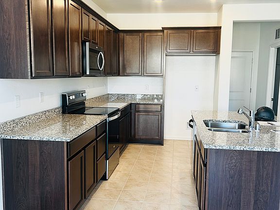 5th image of 1403 Finestra Dr