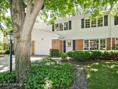 2725 E Bel Aire Dr, Arlington Heights, IL, 60004