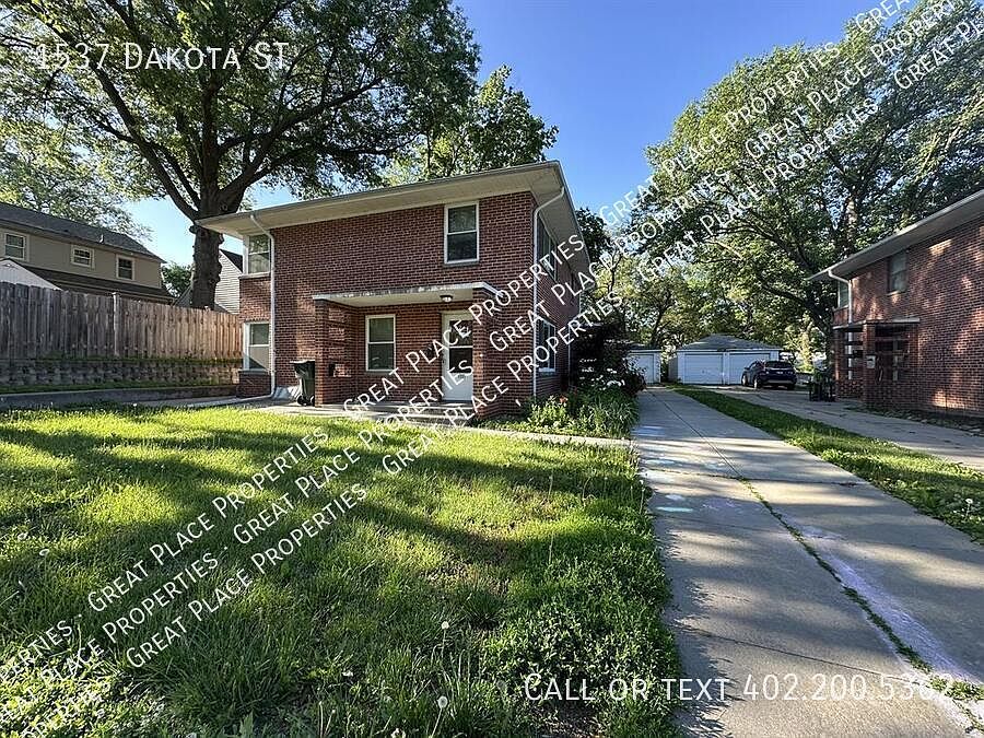 1st image of 1537 Dakota St