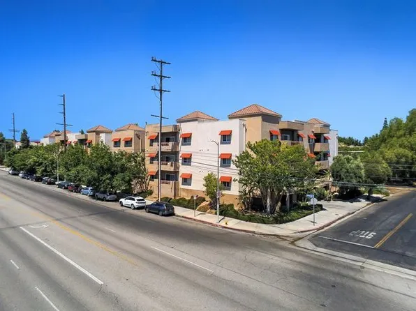 9610 Zelzah Ave APT 302, Northridge, CA 91325