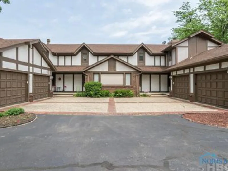 1238 Hidden Ridge Rd