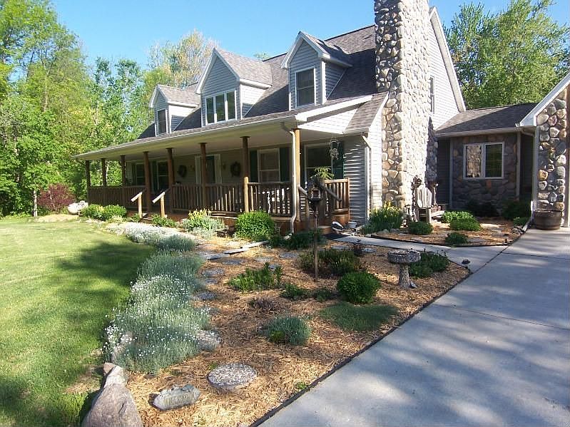 1215 E Farrand Rd, Clio, MI 48420 Zillow