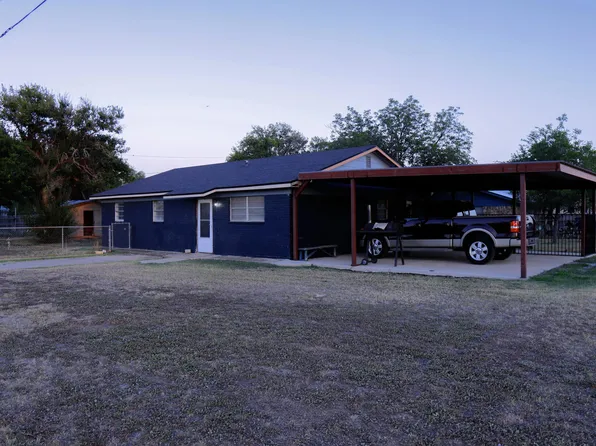 1201 Avenue J, Petersburg, TX 79250