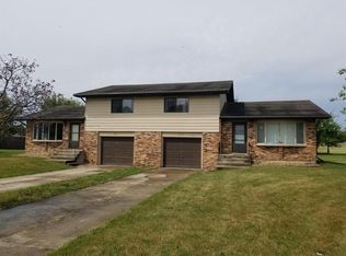 21 Maxwell St #2, Hebron, IN 46341