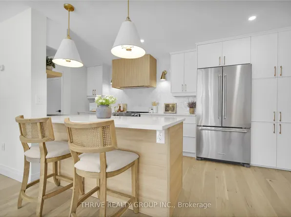 1180 Commissioners Rd W #105, London, ON N6K 4J2