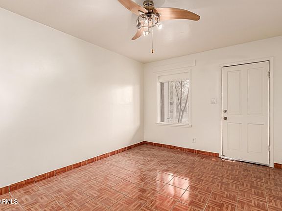 4th image of 1642 N 38TH Avenue