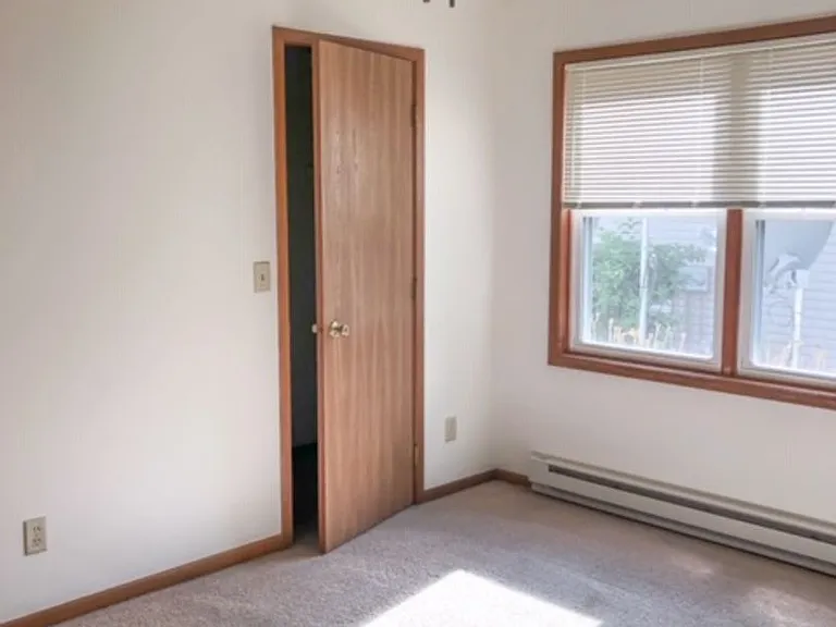 919 Briar Ln — Photo 24