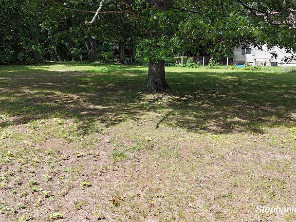 5th image of 787 E Giles Rd