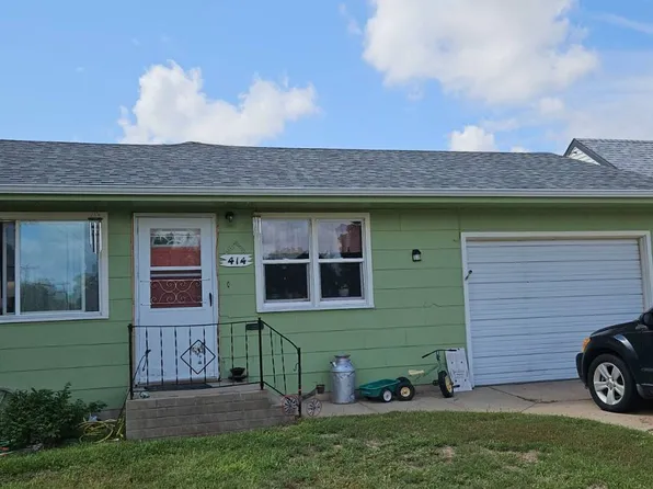 414 E A St S, Ogallala, NE 69153