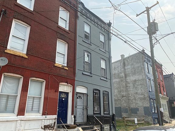 3rd image of 2629 Cecil B Moore Ave