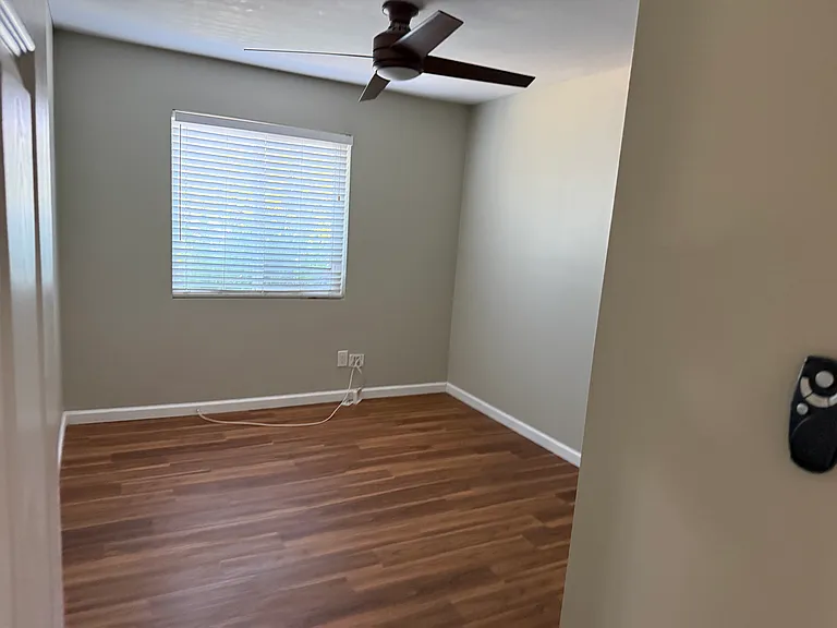 1221 Phillips St #1 — Photo 15