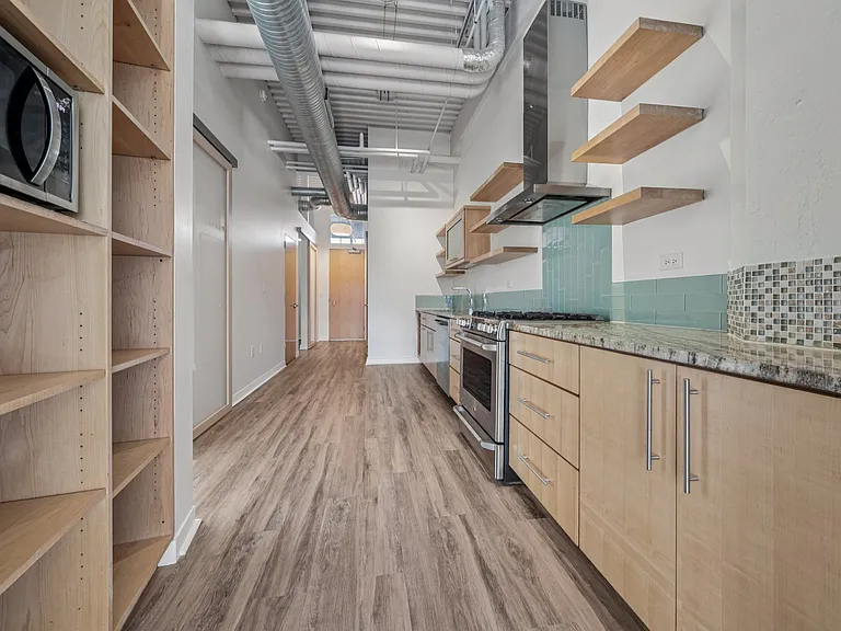 Remington Lofts — Photo 28