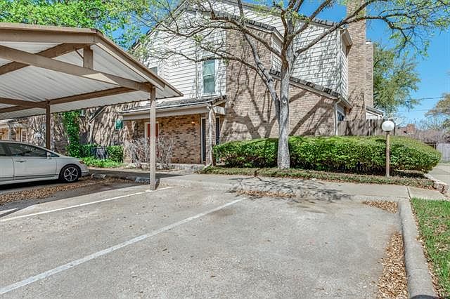 1st image of 1101 Brighton Dr APT C