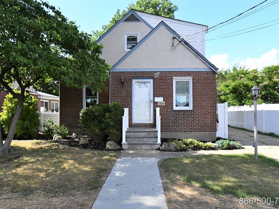1st image of 1409 Plaza Ave