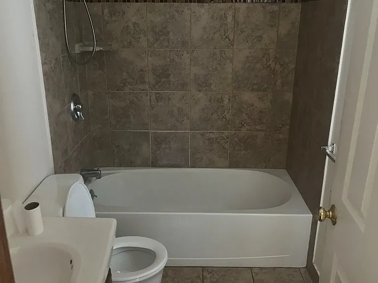 6 Notre Dame Ave #2 — Photo 5