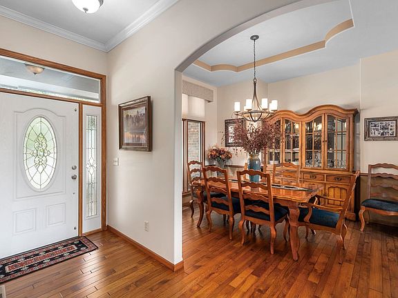 2nd image of 4302 N Barton Creek Cir