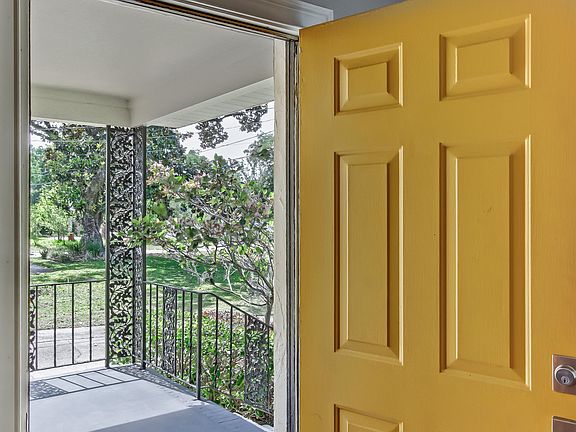 5th image of 4437 San Jose Blvd