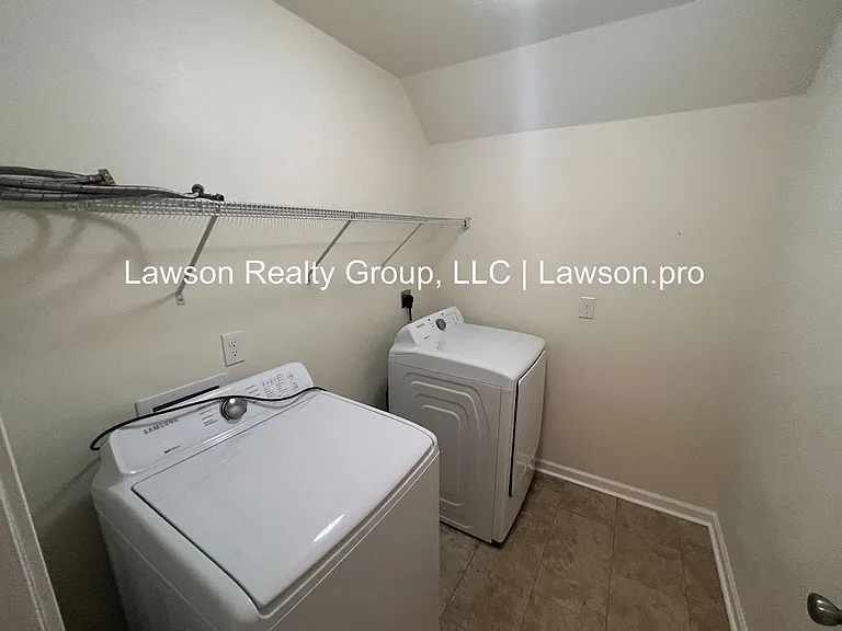 2080 Lawson Ln — Photo 51
