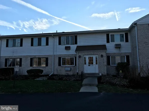 26 Park Ave APT C46, Chalfont, PA 18914