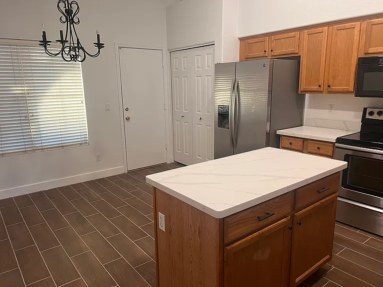 7328 W Blackhawk Dr — Photo 7