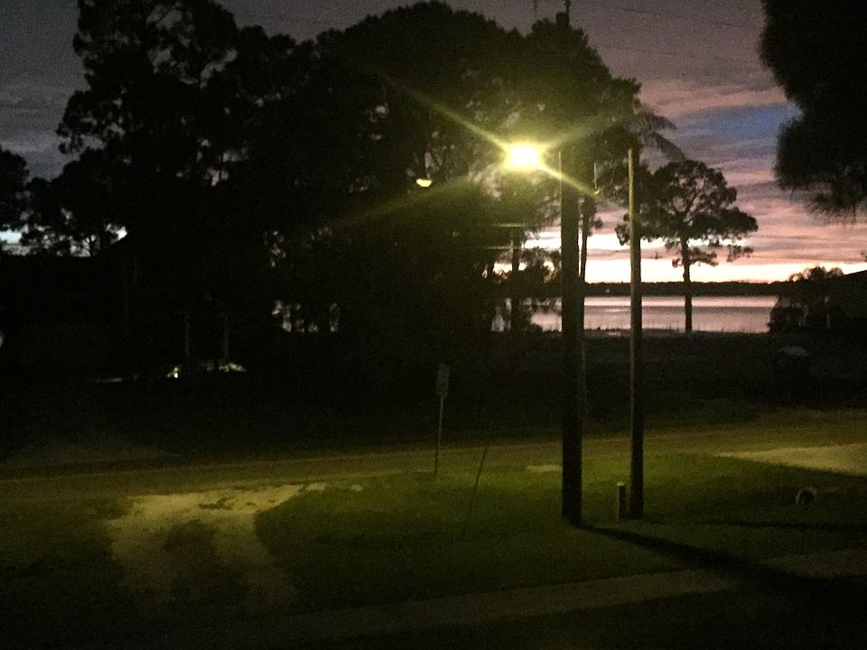 1st image of 735 Shore Dr E
