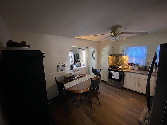 5th image of 1072 Seminole Ave