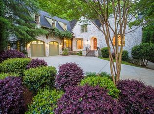 282 Tara Trl, Sandy Springs, GA 30327